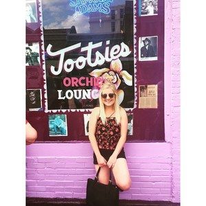 Meet your Posher, Jessica